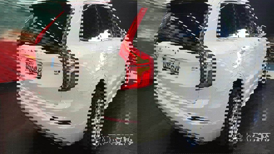 Volvo XC90 2.0 B5 Momentum Plus AWD de 2019