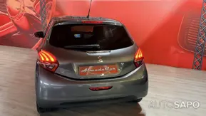 Peugeot 208 1.2 PureTech Allure de 2019