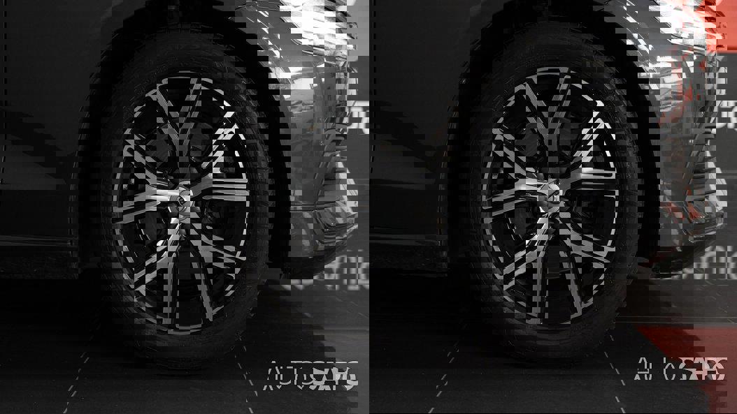 Volvo V60 2.0 B4 Momentum Plus Geartronic de 2022