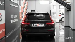 Volvo V60 2.0 B4 Momentum Plus Geartronic de 2022