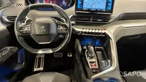 Peugeot 5008 de 2022