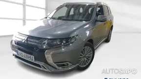 Mitsubishi Outlander de 2020