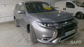 Mitsubishi Outlander de 2020