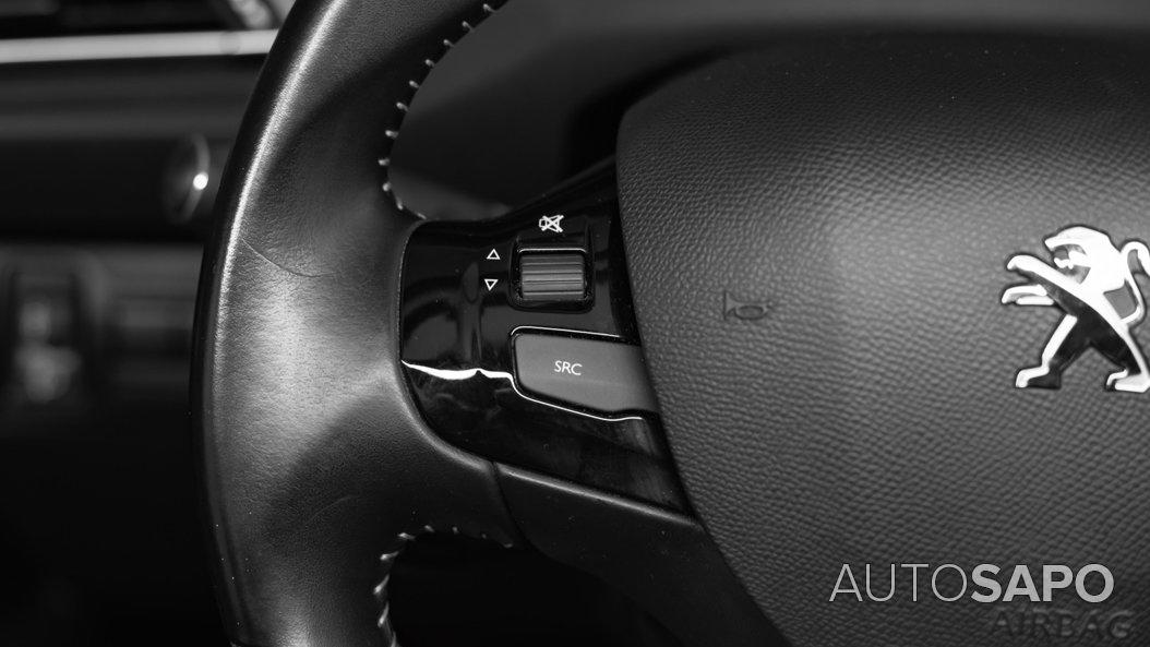 Peugeot 308 1.5 BlueHDi Allure de 2019