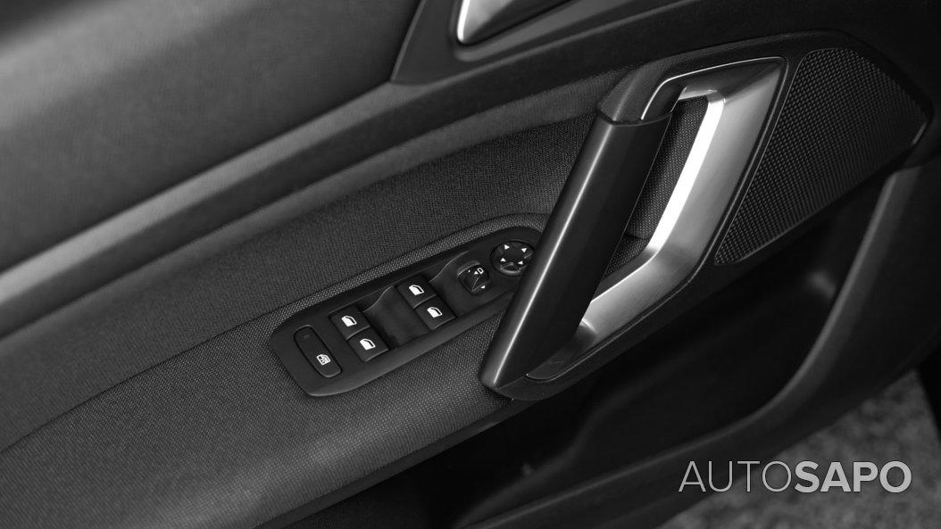 Peugeot 308 1.5 BlueHDi Allure de 2019