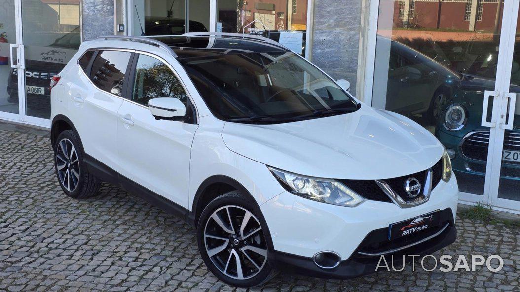 Nissan Qashqai 1.5 dCi N-Connecta 18 de 2015