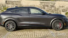 Ford Mustang Mach-E de 2022