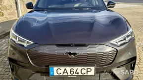 Ford Mustang Mach-E de 2022