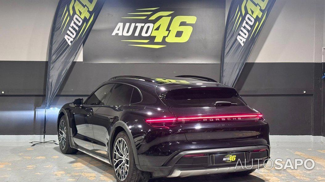 Porsche Taycan Cross Turismo de 2022