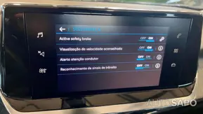 Peugeot 2008 1.2 PureTech Active Pack de 2021