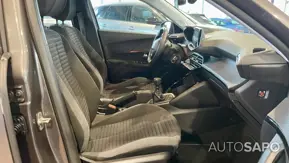 Peugeot 2008 1.2 PureTech Active Pack de 2021