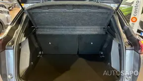 Peugeot 2008 1.2 PureTech Active Pack de 2021