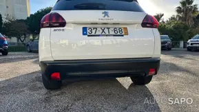 Peugeot 2008 1.2 PureTech Signature de 2019