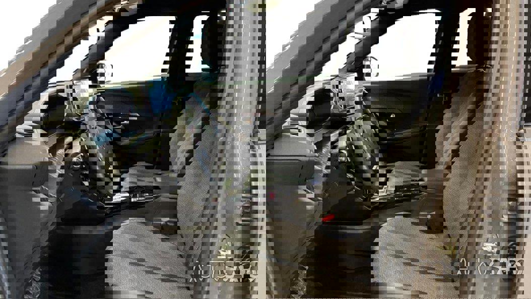 Peugeot 2008 1.2 PureTech Allure EAT8 de 2024