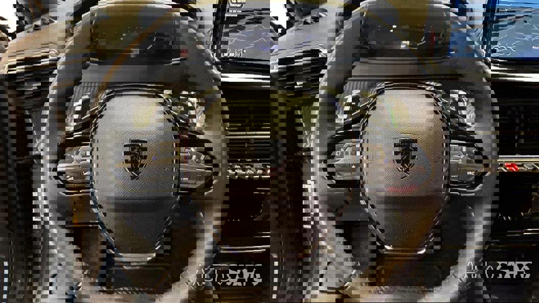 Peugeot 2008 1.2 PureTech Allure EAT8 de 2024