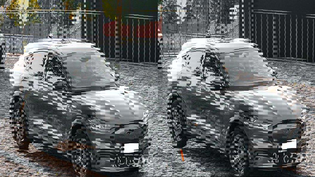 Ford Mustang Mach-E de 2021