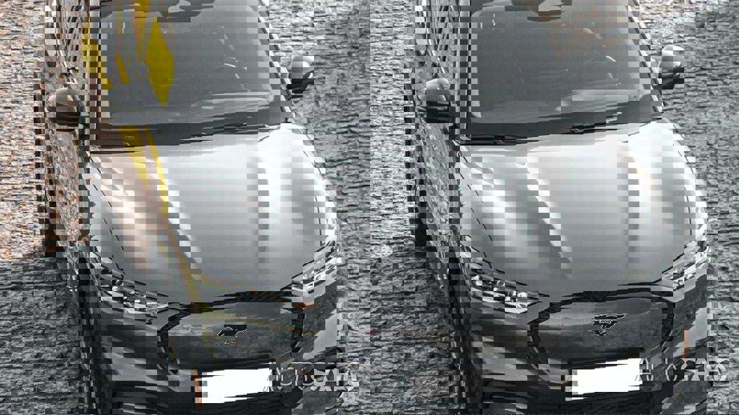 Ford Mustang Mach-E de 2021