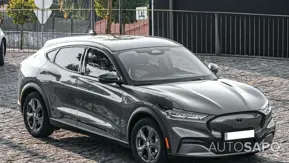 Ford Mustang Mach-E de 2021