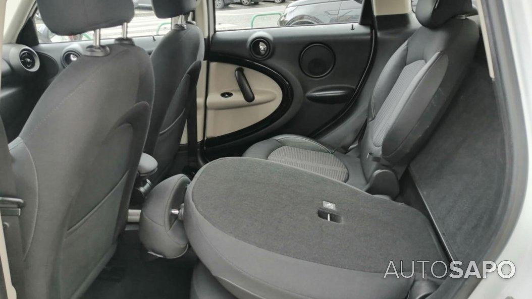 MINI Countryman One D de 2011