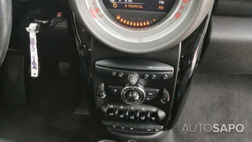 MINI Countryman One D de 2011