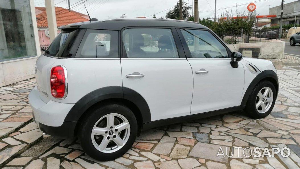 MINI Countryman One D de 2011