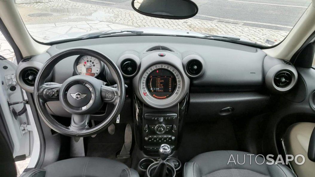 MINI Countryman One D de 2011