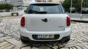 MINI Countryman One D de 2011