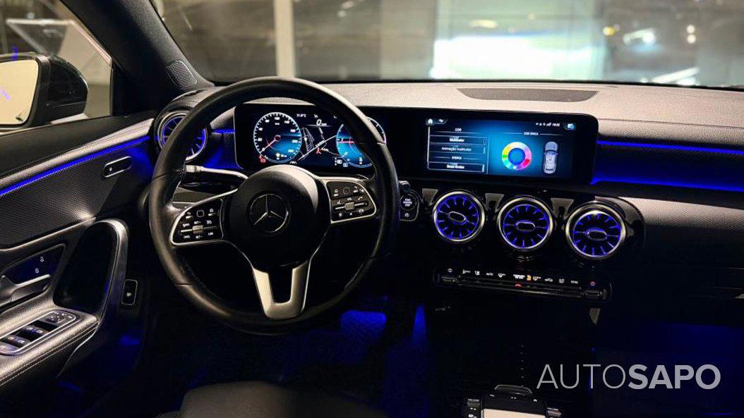Mercedes-Benz Classe CLA 180 d Progressive Aut. de 2020