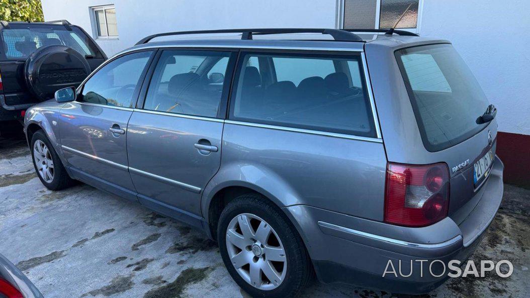 Volkswagen Passat V. 1.9 TDi Confortline de 2003