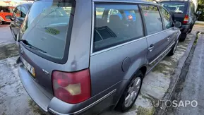 Volkswagen Passat V. 1.9 TDi Confortline de 2003