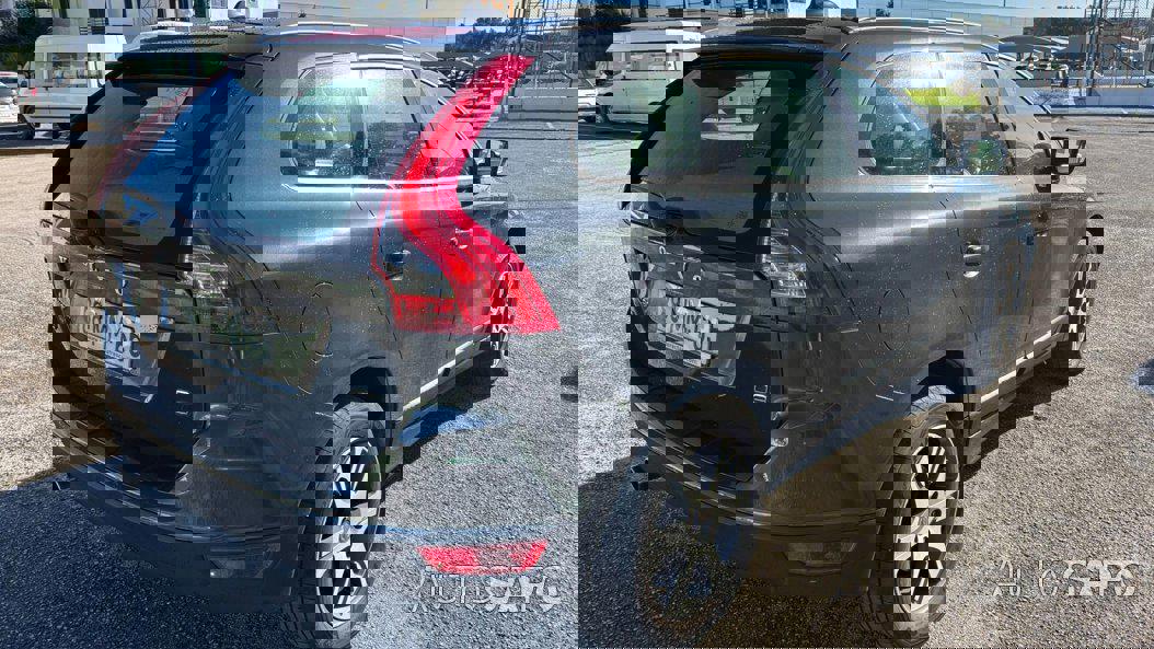 Volvo XC60 2.0 D3 R-Design Geartronic de 2011