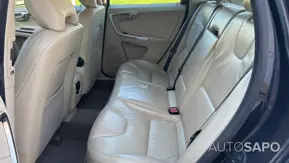 Volvo XC60 2.0 D3 R-Design Geartronic de 2011