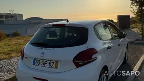 Peugeot 208 1.6 HDI de 2016