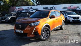 Peugeot 2008 1.2 PureTech Active EAT8 de 2020