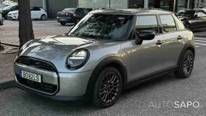 MINI Cooper Cooper de 2024