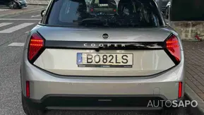 MINI Cooper Cooper de 2024