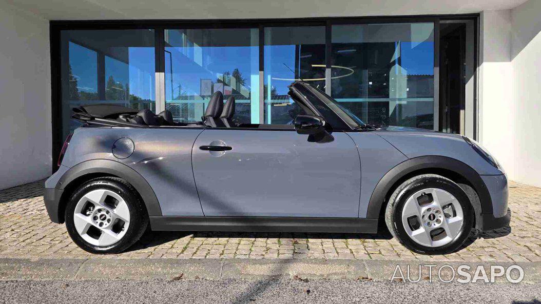 MINI Cabrio Cooper de 2025