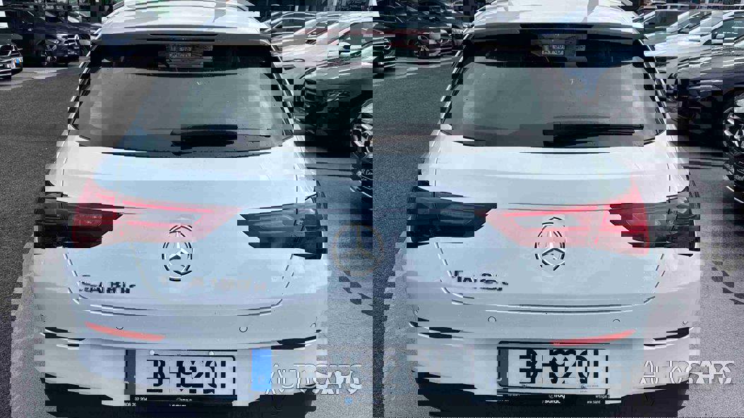 Mercedes-Benz Classe CLA 180 d de 2024