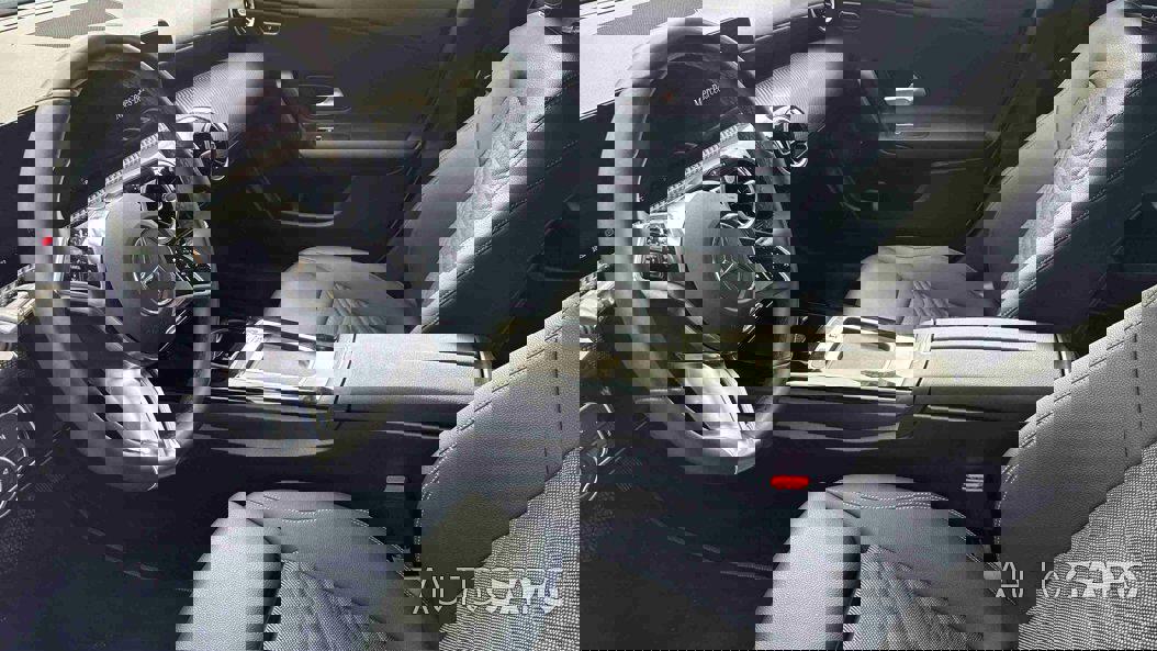 Mercedes-Benz Classe CLA 180 d de 2024