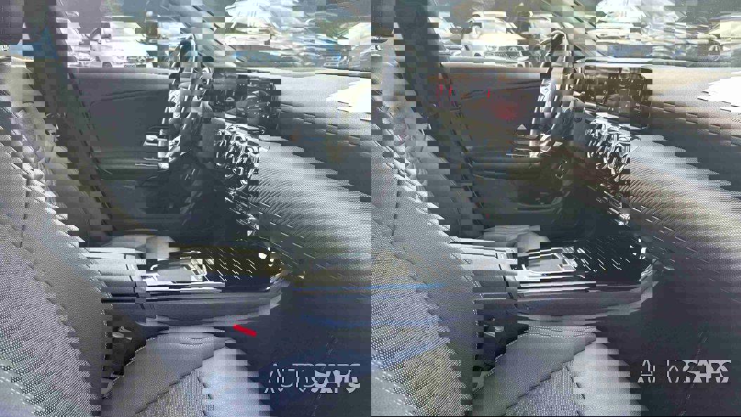 Mercedes-Benz Classe CLA 180 d de 2024