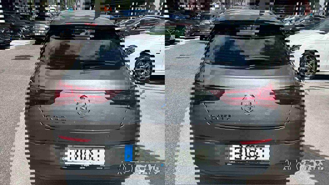 Mercedes-Benz Classe CLA 180 d de 2024