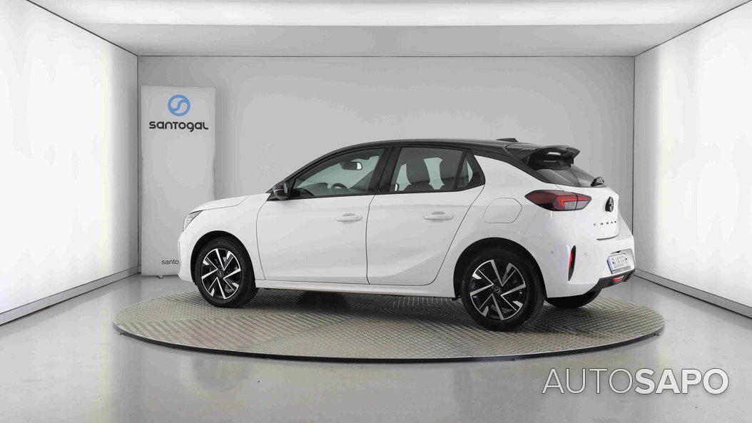 Opel Corsa 1.2 de 2024