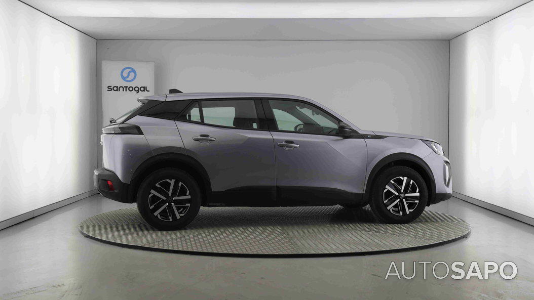 Peugeot e-2008 Active de 2024