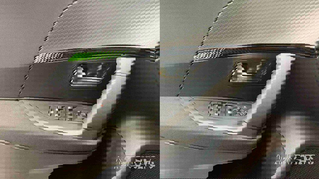 Peugeot e-2008 Active de 2024