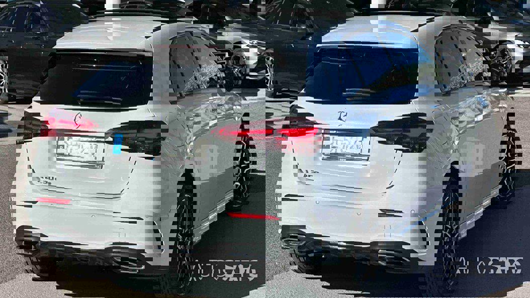 Mercedes-Benz Classe A 250e de 2024