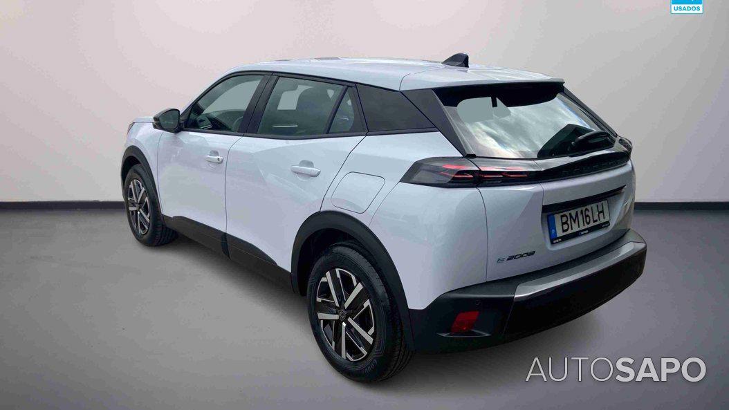 Peugeot e-2008 Active de 2024