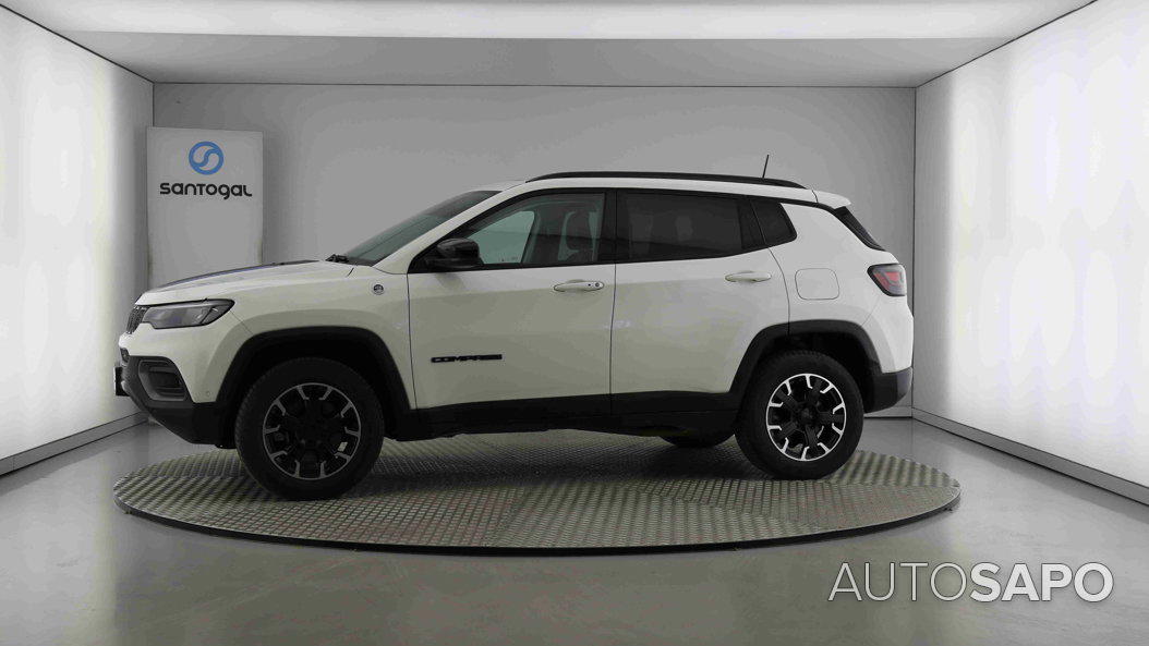 Jeep Compass 1.3 TG 4Xe Trailhawk de 2023
