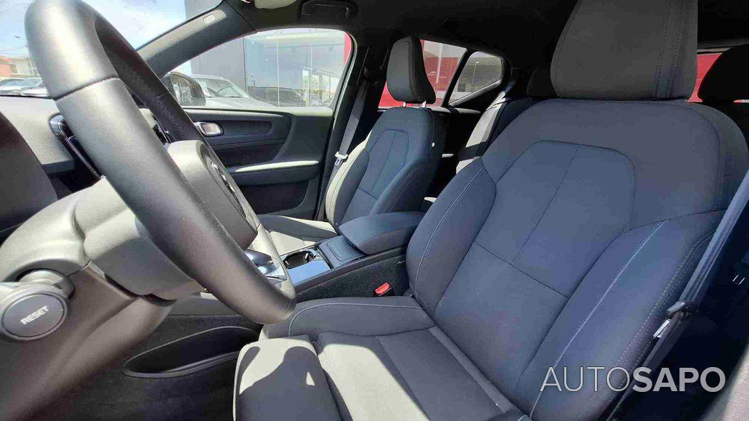 Volvo EX40 Single Motor Extended Range Plus de 2024