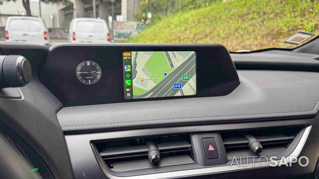 Lexus UX 250h Premium de 2021