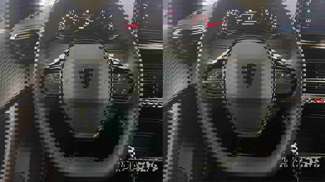 Peugeot 2008 1.2 PureTech Active de 2024